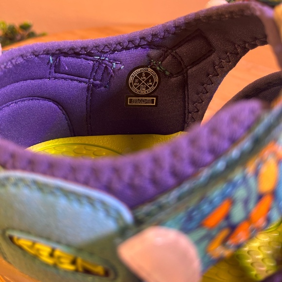 🔥 NEW KEEN NEWPORT H2 ORANGE BLUE WATER SANDALS BIG KIDS SIZE 5 - Picture 9 of 9